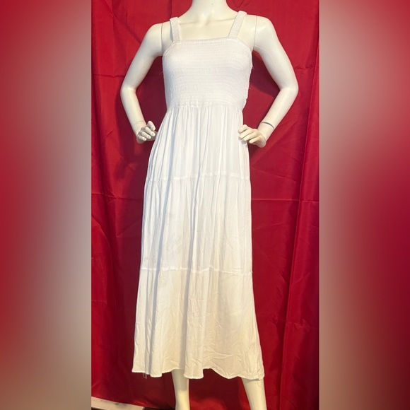 Chic Navy Maxi Skirt - Picture 10 of 13